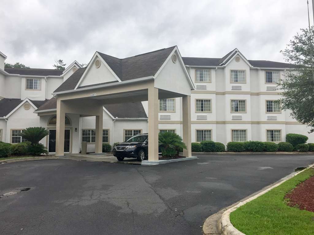 Red Roof Inn PLUS+&Suites Savannah – I-95 Exterior foto